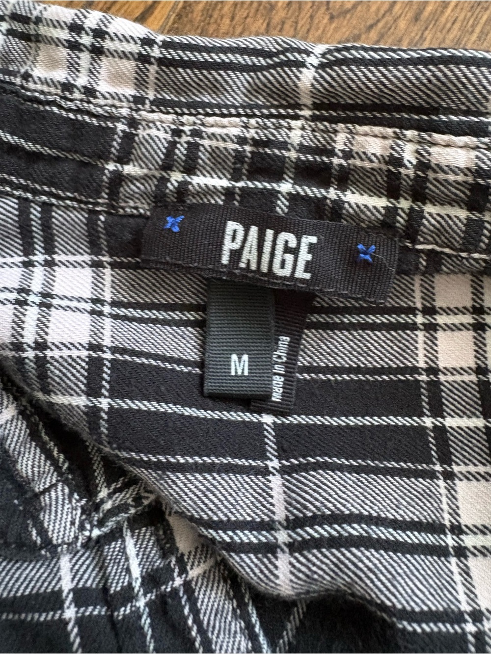 PAIGE Black and White Plaid Casual Button-Down Shirt Womens Medium - Picture 3 of 6